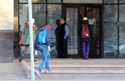 В Санкт-Петербурге журналисты нашли агентство троллей