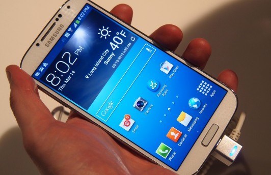 «Евросеть» и «Связной» отказались от закупок Samsung