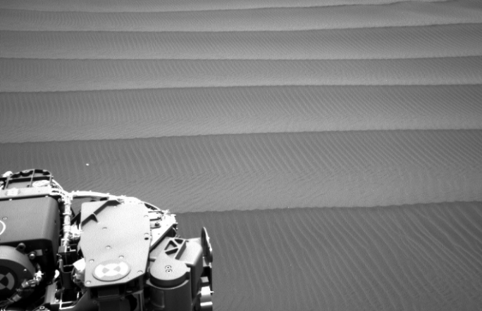 Фото: Песчаные дюны на поверхности Марса